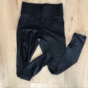 Carbon38 Takara Leggings full length regular waist